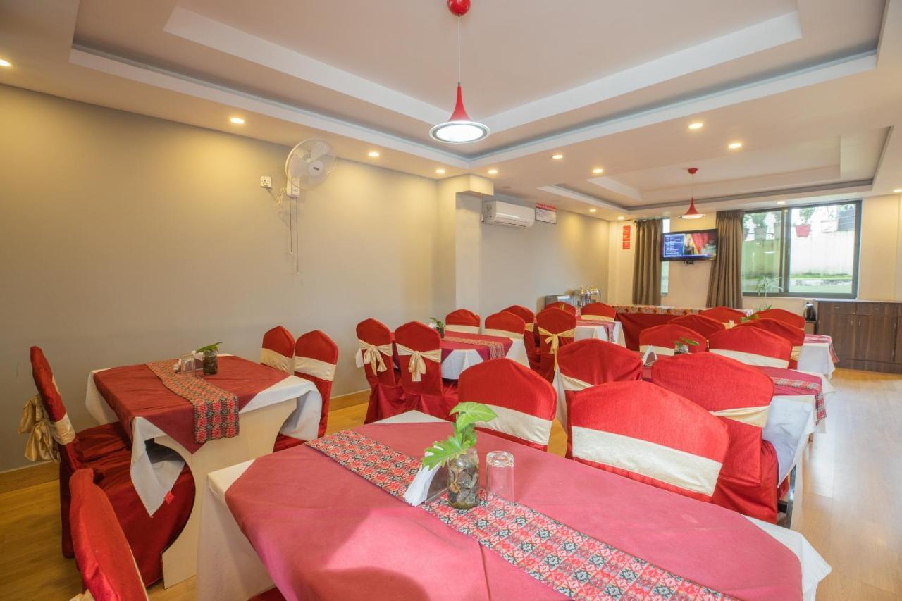 Oyo 123 Hotel Prince Plaza Kathmandu Buitenkant foto